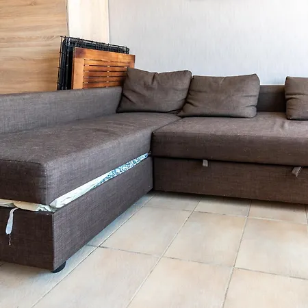 In With Stunning Sea Views, Cleaning Included Apartamento *