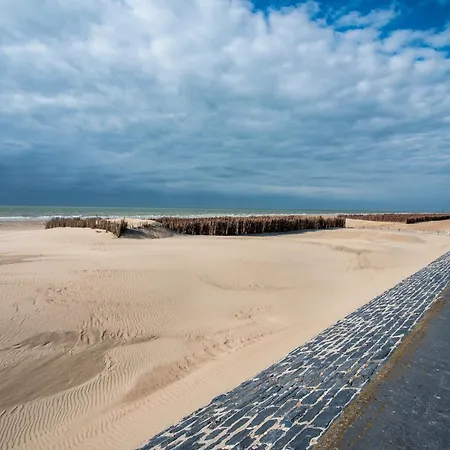 Appartamento Studio In Ostend With Stunning Sea Views, Cleaning Included *